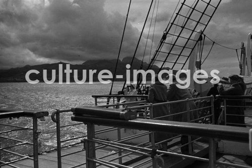 Seefahrt, Schiff vor Gibraltar, .