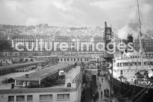 Algerien, Algier, Hafen. Aus der