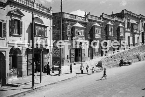 Malta, Valletta, Strassenszene. Aus der