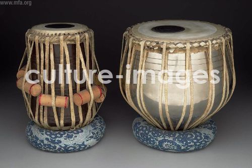 Pair of drums (tabla and baya)