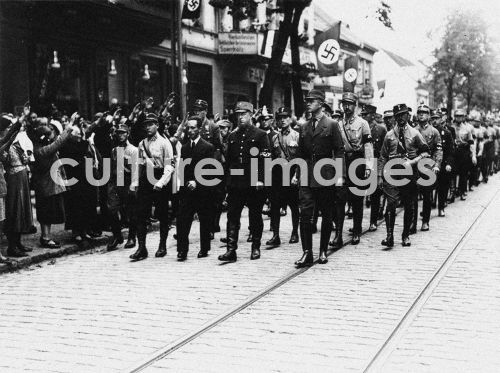 Propagandistisch inszenierter SA-Trauerzug mit NS-Prominenz in Berlin-Köpenick am 26. Juni 1933