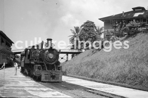 Panama, Panamakanal, Kanalbahnhof. Aus der