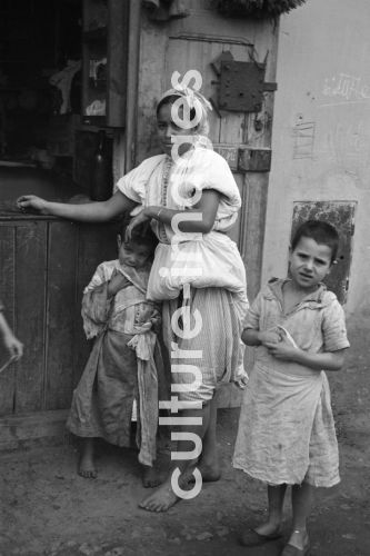 Marokko, Casablanca, Strassenszene. Aus der