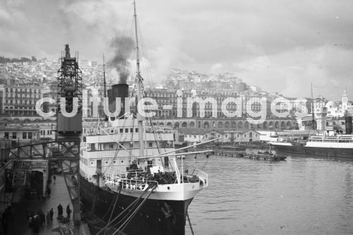 Algerien, Algier, Hafen. Aus der