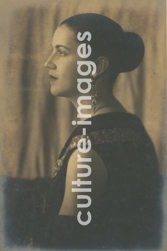 Unbekannter Fotograf, Porträt von Tarsila do Amaral